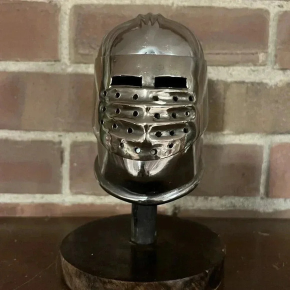 NEW Museum Miniature Medieval Maximilian Armet War Helmet Circa 1500's Decor - Picture 1 of 7